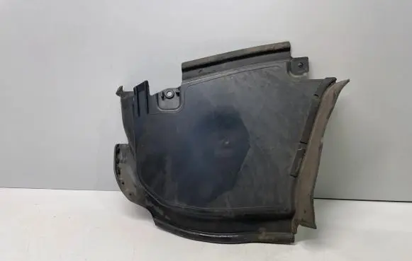 Front bumper skid plate/under tray