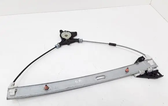 Mazda 6 Front window lifting mechanism without motor