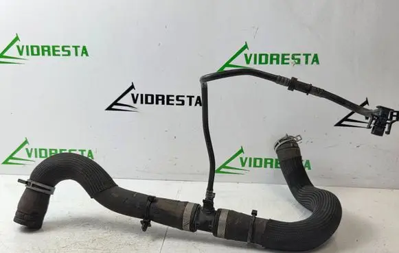 Nissan NV300 Engine coolant pipe/hose 215017976R