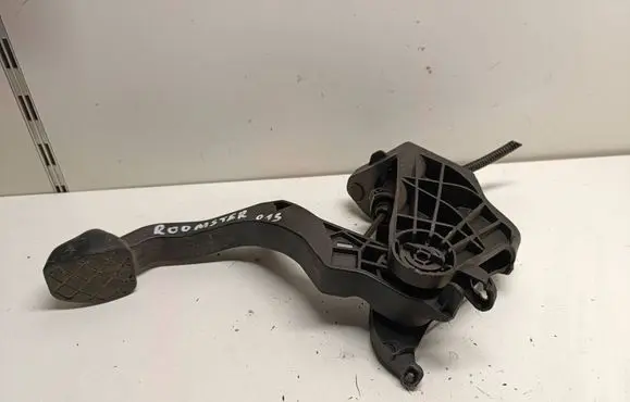 Skoda Roomster (5J) Clutch pedal 6R1721059AA 127509X