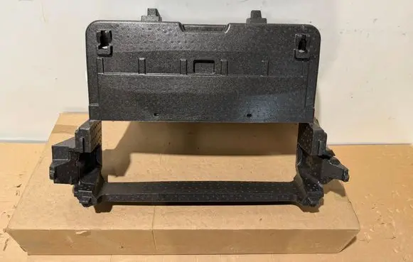 Volkswagen ID.3 Intercooler air guide/duct channel 10A121293E