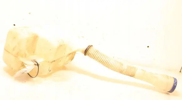 Windshield washer fluid reservoir/tank