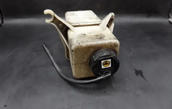 Peugeot Boxer Power steering fluid tank/reservoir NOCODE