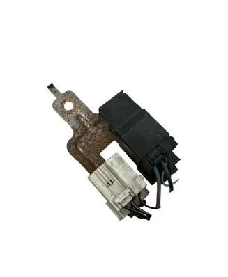 Nissan Primera Other relay 252309F905