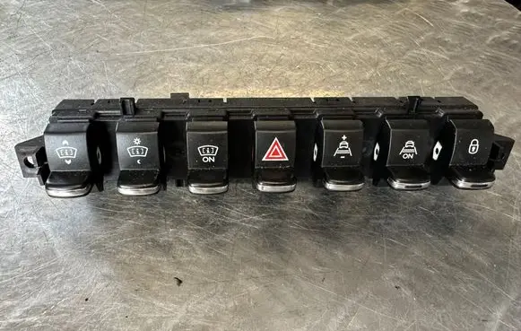 Peugeot 3008 I A set of switches 96638425XT