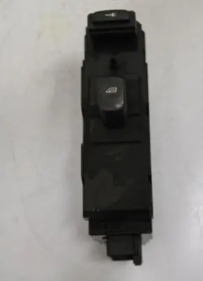 Volvo V70 Electric window control switch 30658117 M4369100303