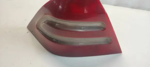 Mercedes-Benz C W203 Rear/tail lights A2035408305 3311