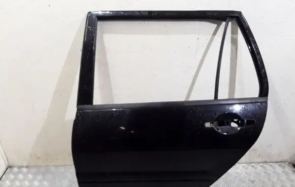 Mitsubishi Lancer Rear door