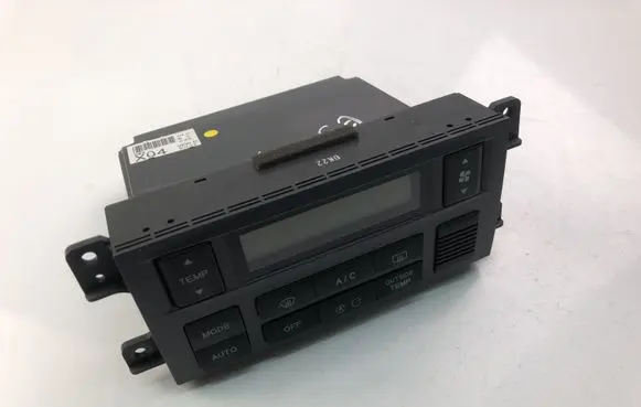 Hyundai Elantra Climate control unit 11111