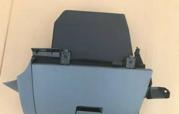 Ford Focus C-MAX Glove box 3M5XR0600