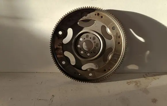 Land Rover Defender Flywheel G4D36K375BA
