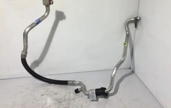 Ford Courier Air conditioning (A/C) pipe/hose AV1119N617AC JT7119F618BB