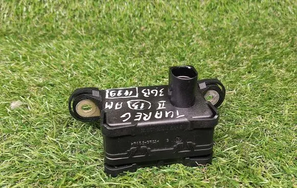 Volkswagen Touareg II ESP acceleration yaw rate sensor 7P0907652