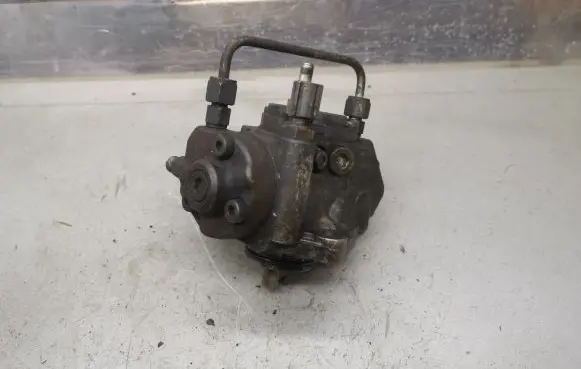 Ford Transit Fuel injection high pressure pump 6C1Q9B395AB