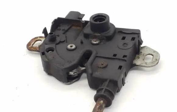 Tailgate/trunk/boot lock/catch/latch