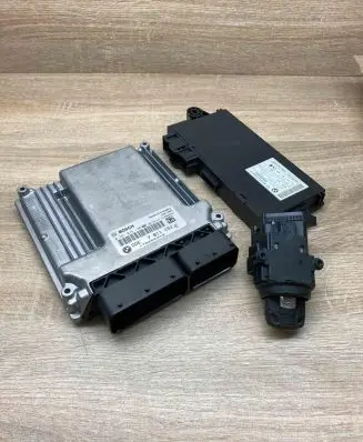 BMW 5 E60 E61 Engine ECU kit and lock set 7811151 9147222 6954722