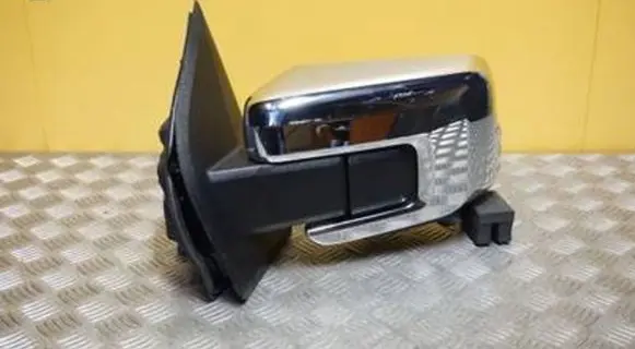Ford F150 Front door electric wing mirror RL34-17683-YASMAS