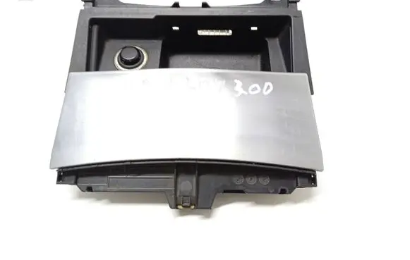 Ashtray (front)