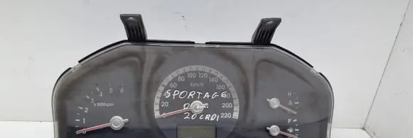 KIA Sportage Speedometer (instrument cluster) 940031F421