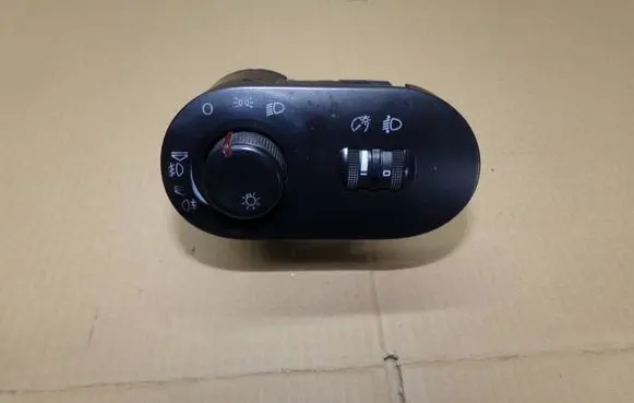 Seat Ibiza III (6L) Light switch 6L1941531AF