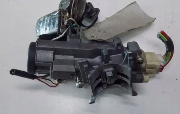Mazda CX-7 Ignition lock 32472938uoijk21