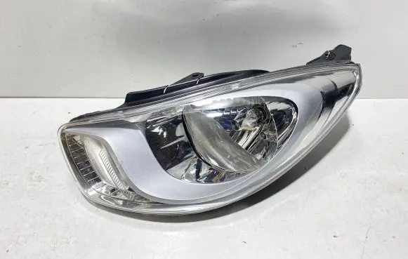 Hyundai i10 Headlight/headlamp 921010X1