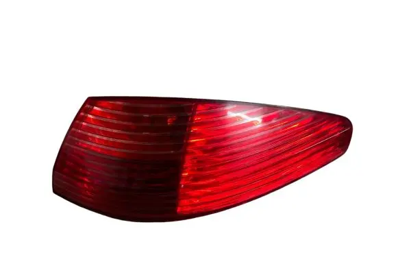 Peugeot 607 Rear/tail lights