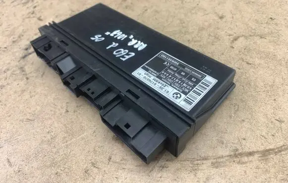 BMW 5 E60 E61 Comfort/convenience module 9176070 61359176070 61359132450