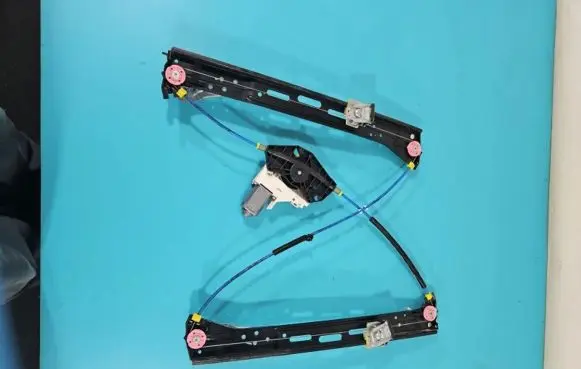 Seat Alhambra (Mk2) Front door window regulator with motor IMPRK1392842