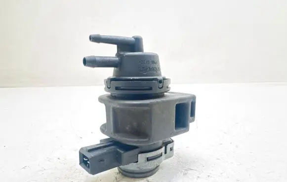 Nissan X-Trail T31 Turbo solenoid valve 8200575400