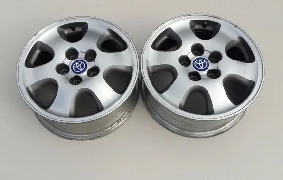Toyota Auris 150 R16 alloy rim 