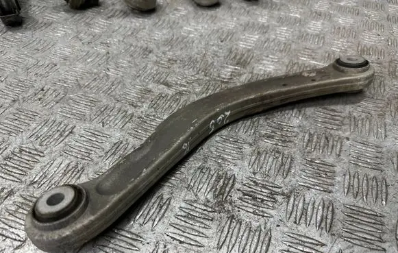 Mercedes-Benz C W205 Rear upper control arm/wishbone