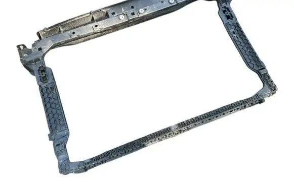 Volkswagen PASSAT B9 Radiator support slam panel 3J0805588C