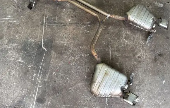 Audi Q5 SQ5 Rear muffler/silencer tail pipe 8R0253611BF 8R0253409AC