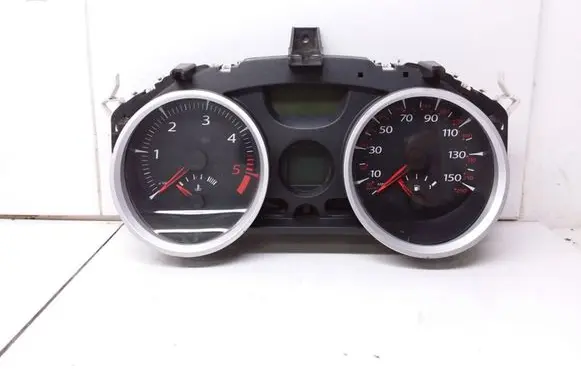 Renault Megane II Speedometer (instrument cluster) 8200408800 4DCJ018270 2RPF10A855AE