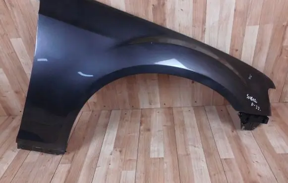 Chrysler 300C Fender
