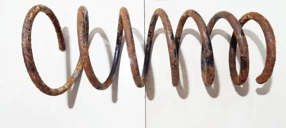 Ford Mondeo MK I Rear coil spring