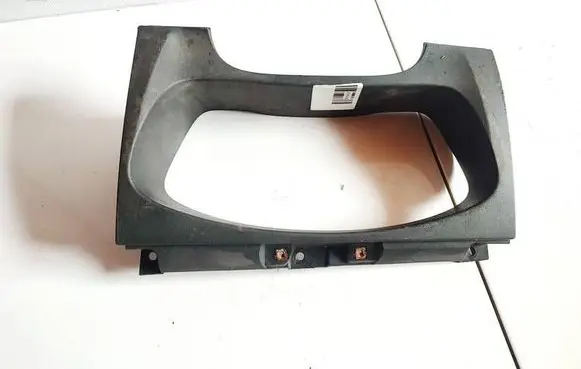 Dashboard trim