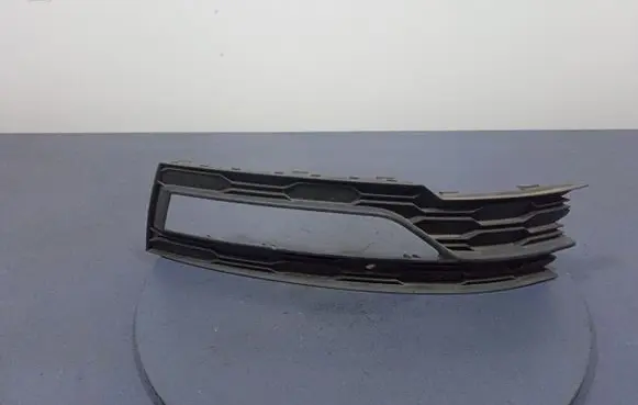 Skoda Octavia 985 Front bumper 5E3807682