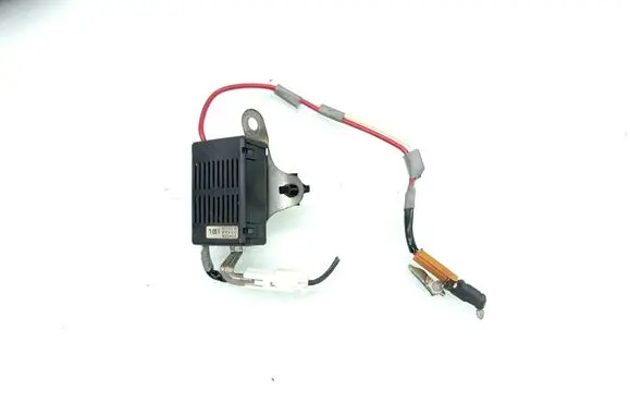 Lexus GS 300 350 430 450H Aerial antenna filter 05368593L