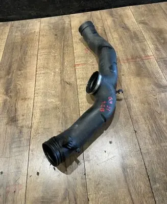 Audi Q7 4L Air intake duct part 7L8129627