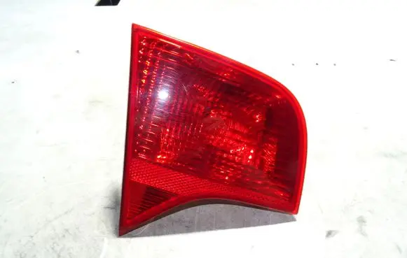 Audi A4 S4 B7 8E 8H Tailgate rear/tail lights 8E5945093A 965159 96503801