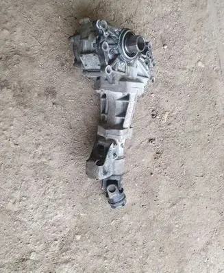 Mitsubishi Outlander Gearbox transfer box case 067023
