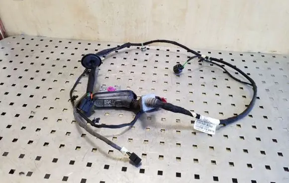 Opel Zafira C Rear door wiring loom 13438222
