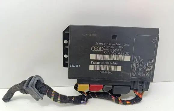 Audi A4 S4 B6 8E 8H Comfort/convenience module 8E0959433AG