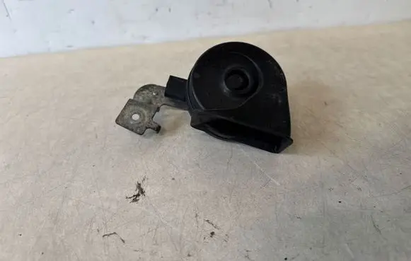BMW 3 G20 G21 Horn signal 7492206