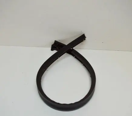 BMW 5 GT F07 Rubber seal front coupe door 7196347