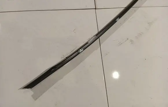 Opel Astra G Front door glass trim molding