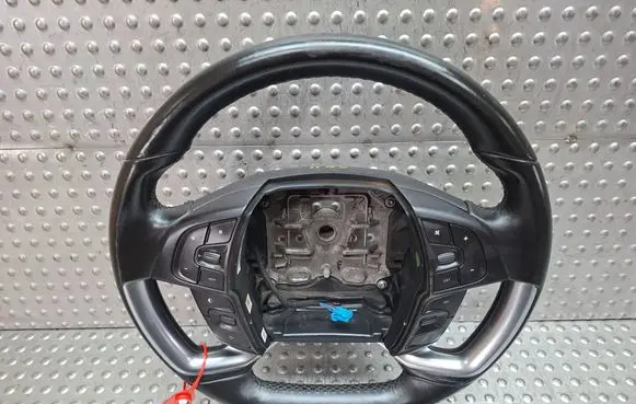 Citroen C4 II Picasso Steering wheel S25071114 98096593ZD