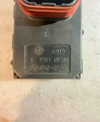 Audi A4 S4 B8 8K Headlight ballast module Xenon 8U0941329 7086160199 74090000